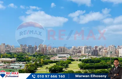 Apartment - 3 Bedrooms - 2 Bathrooms for sale in Port Said St. - Sporting - Hay Sharq - Alexandria