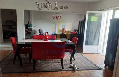 Apartment - 2 Bedrooms - 2 Bathrooms for sale in Sarayat Al Maadi - Hay El Maadi - Cairo