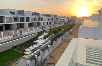 Villa - 4 Bedrooms - 4 Bathrooms for sale in Moon Residences - Fifth Square - The 5th Settlement - New Cairo City - Cairo