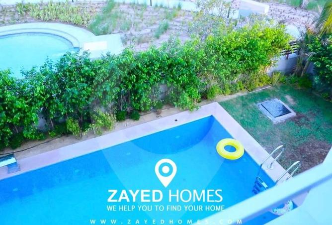 8193889 - Property Image 3