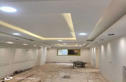 Apartment - 3 Bedrooms - 2 Bathrooms for sale in Al Lebeny Axis - El Mariouteya - Faisal - Hay El Haram - Giza