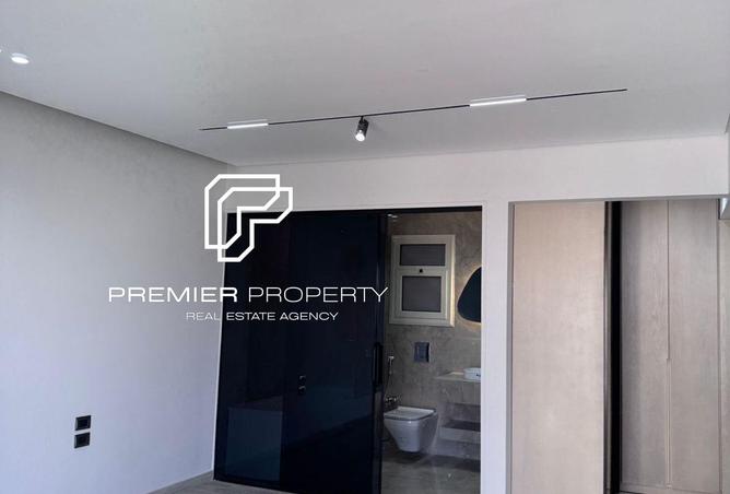 8019119 - Property Image 2