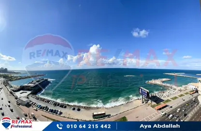 Apartment - 3 Bedrooms - 3 Bathrooms for sale in Al Geish Road - Laurent - Hay Sharq - Alexandria