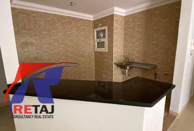 8049439 - Property Image 2