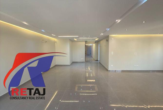 8405119 - Property Image 2