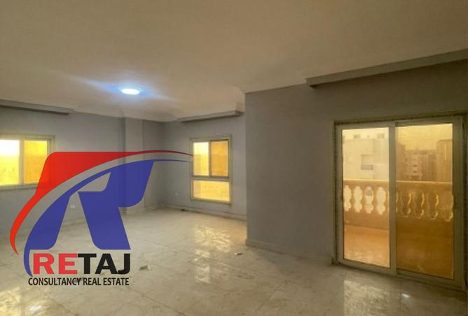 8107302 - Property Main Image