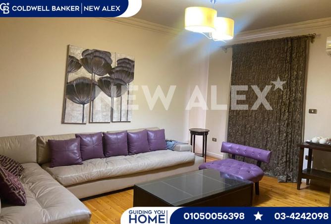 8192350 - Property Image 2