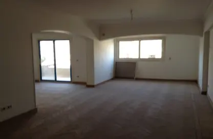 شقة - 3 غرف نوم - 2 حمامات للايجار في شارع 286 - المعادي الجديدة - حي المعادي - القاهرة