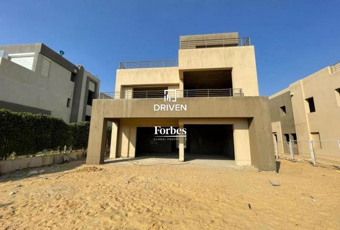 8327423 - Property Image 2