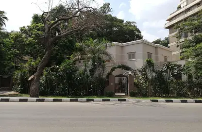 Villa - Studio - 4 Bathrooms for rent in Sarayat Al Maadi - Hay El Maadi - Cairo
