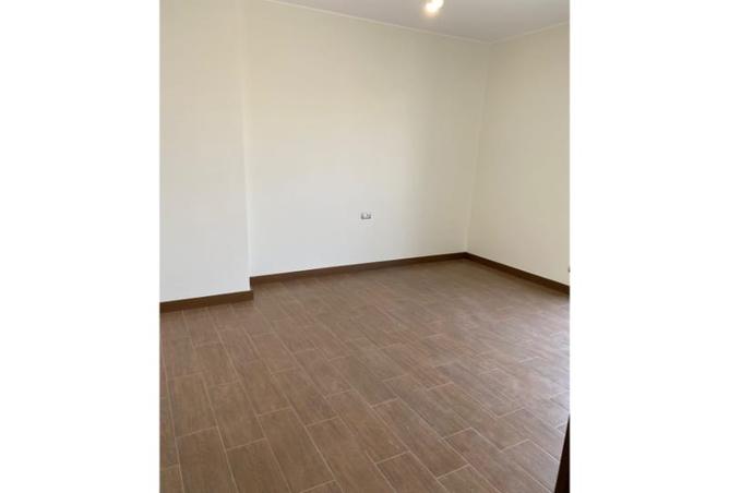 8168701 - Property Image 3