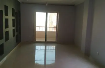 شقة - 3 غرف نوم - 2 حمامات للايجار في اللوتس الشمالي - حى اللوتس - مدينة القاهرة الجديدة - القاهرة