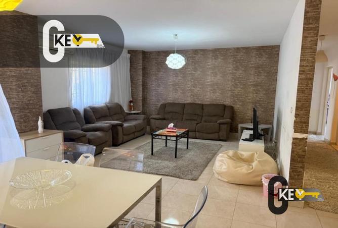 8222566 - Property Image 2