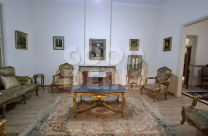 شقة - 3 غرف نوم - 2 حمامات للبيع في الكوربة - مصر الجديدة - القاهرة