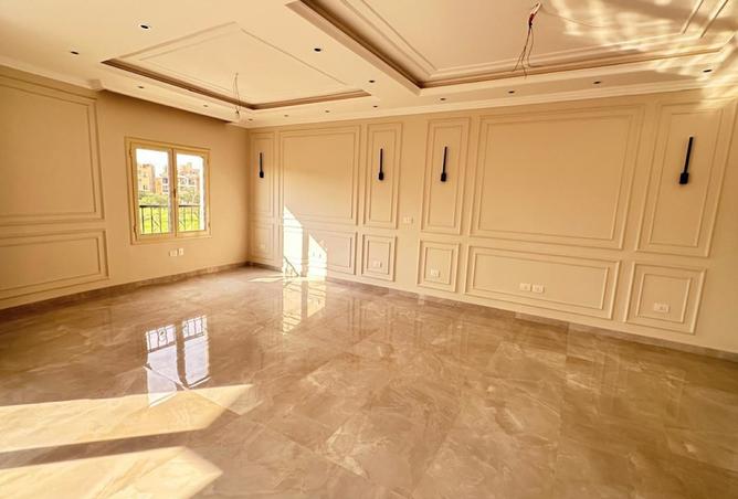 8254804 - Property Image 2