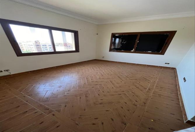 8002785 - Property Image 2