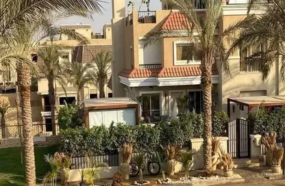 Villa - 5 Bedrooms - 4 Bathrooms for sale in Madinaty - Cairo