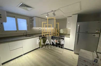 (بنتهاوس  (روف - 3 غرف نوم - 3 حمامات للايجار في نيو جيزة - طريق مصر اسكندرية الصحراوي - مدينة 6 أكتوبر - الجيزة
