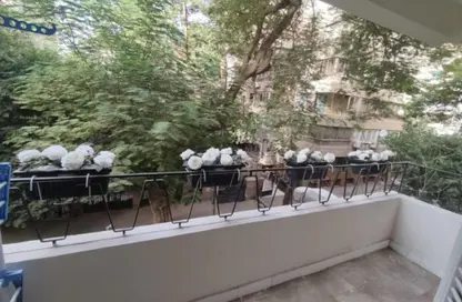 Apartment - 2 Bedrooms - 2 Bathrooms for sale in Saleh Selim St. ( Okasha ) - Dokki - Giza