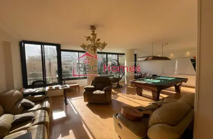 Apartment - 2 Bedrooms - 2 Bathrooms for rent in Taha Hussein St. - Zamalek - Cairo
