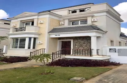 Townhouse - 4 Bedrooms - 5 Bathrooms for sale in Mountain View 4 - 6 October Compounds - 6 October City - Giza
