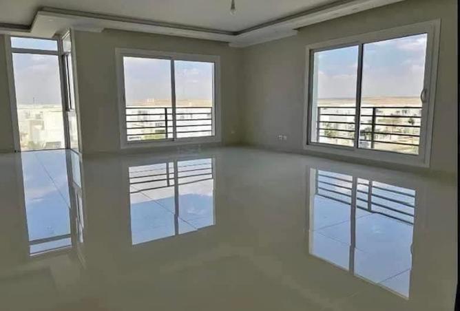 8084193 - Property Image 2