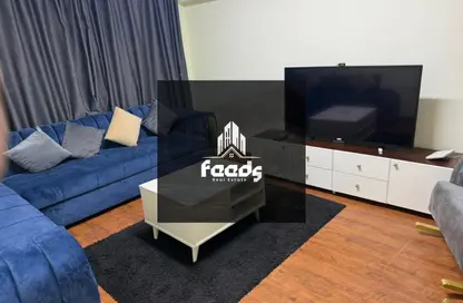Apartment - 3 Bedrooms - 2 Bathrooms for sale in Easy Life - South Investors Area - New Cairo City - Cairo