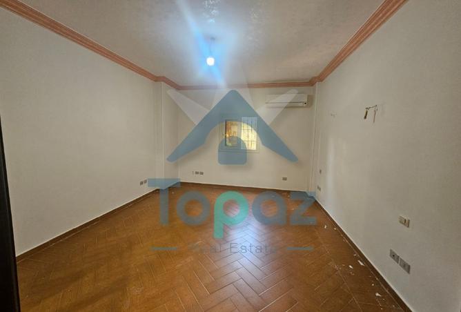 8068223 - Property Image 2