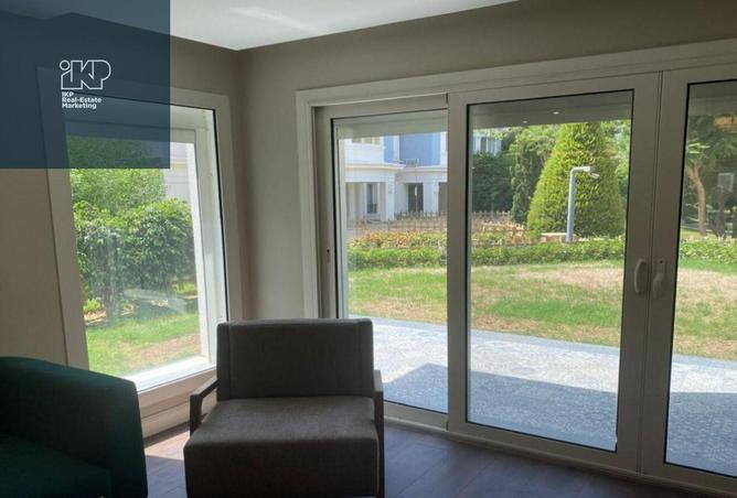 8195725 - Property Image 2