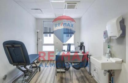Clinic - Studio - 1 Bathroom for rent in Hale Town - 6 October City - Giza