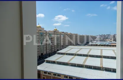 Apartment - 3 Bedrooms - 3 Bathrooms for rent in Madkhal Sharkt Al Nakhl Wa Al Handasa St. - Smouha - Hay Sharq - Alexandria