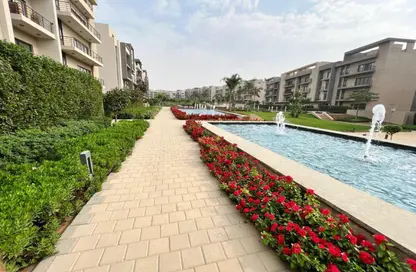 Apartment - 3 Bedrooms - 3 Bathrooms for sale in Moon Residences - Fifth Square - The 5th Settlement - New Cairo City - Cairo