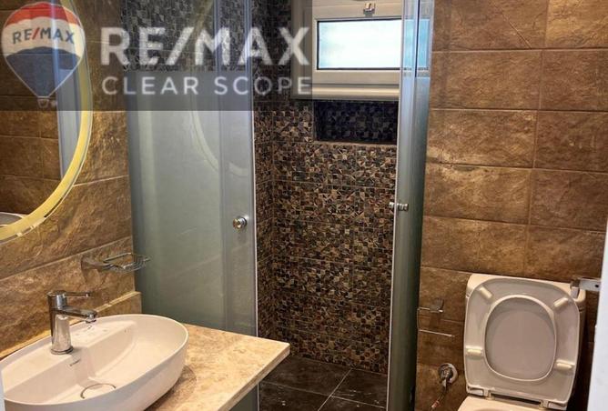 8365706 - Property Image 2