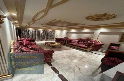 Apartment - 3 Bedrooms - 2 Bathrooms for rent in Zahraa El Maadi - Hay El Maadi - Cairo