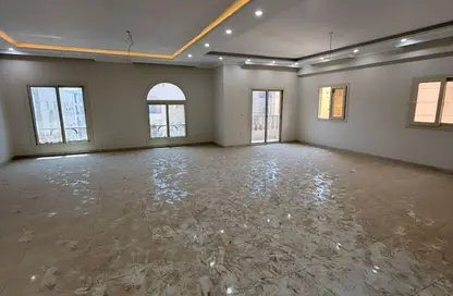Apartment - 4 Bedrooms - 3 Bathrooms for rent in South Lotus - El Lotus - New Cairo City - Cairo