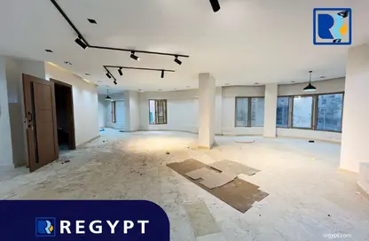 بناية كاملة - استوديو - 8 حمامات للايجار في ميدان دجله - دجلة - حي المعادي - القاهرة