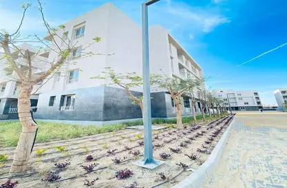 Apartment - 2 Bedrooms - 2 Bathrooms for sale in The Water Way - North Investors Area - New Cairo City - Cairo