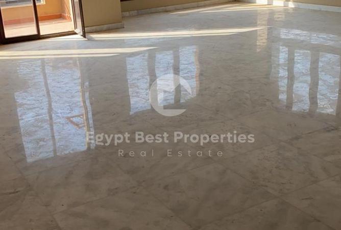 8378148 - Property Image 2