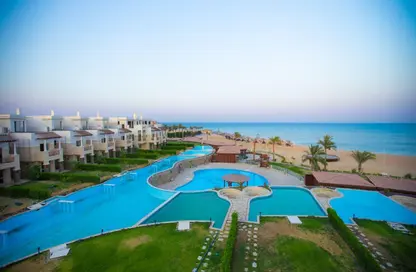 Chalet - 2 Bedrooms - 2 Bathrooms for sale in Blue Blue - Al Ain Al Sokhna - Suez
