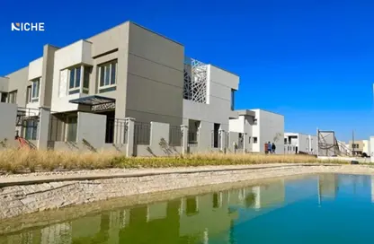 Townhouse - 3 Bedrooms - 2 Bathrooms for sale in Badya Palm Hills - 6 October Compounds - 6 October City - Giza