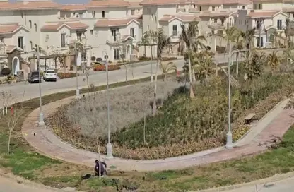 Villa - 4 Bedrooms - 4 Bathrooms for sale in Al Maqsad - New Capital Compounds - New Capital City - Cairo