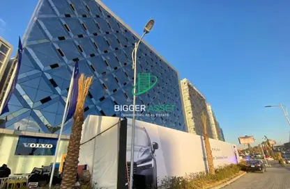 Whole Building - Studio - 7+ Bathrooms for rent in One Kattameya - El Katameya Compounds - El Katameya - New Cairo City - Cairo