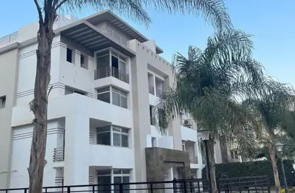 Apartment - 3 Bedrooms - 3 Bathrooms for sale in The Residences - Hyde Park - New Cairo City - Cairo