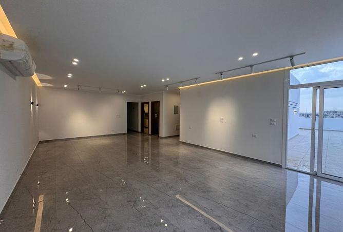 8549762 - Property Image 3