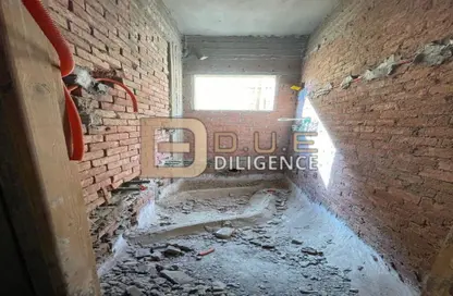 شقة - 4 غرف نوم - 2 حمامات للبيع في المنطقة د - حى جنوب الاكايمية - مدينة القاهرة الجديدة - القاهرة