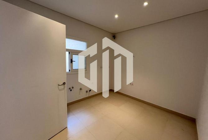 8477834 - Property Image 2