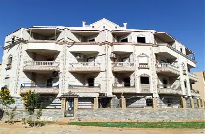 Apartment - 3 Bedrooms - 3 Bathrooms for sale in Shorouk City - Cairo