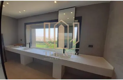 Villa - 7 Bathrooms for sale in Palm Hills Golf Extension - Al Wahat Road - 6 October City - Giza