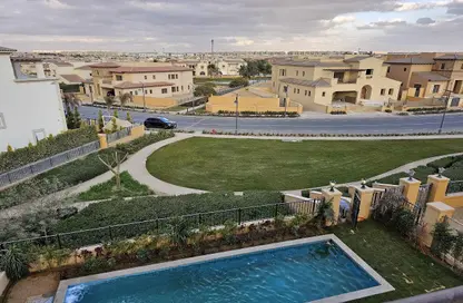 فيلا - 5 غرف نوم - 5 حمامات للايجار في ميفيدا - كمبوندات التجمع الخامس - التجمع الخامس - مدينة القاهرة الجديدة - القاهرة