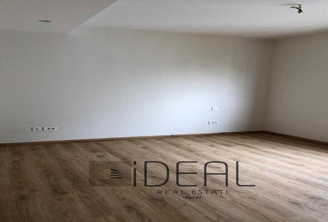 8406624 - Property Image 2